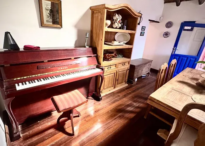 別荘 Canary House By Deihu Experiences *