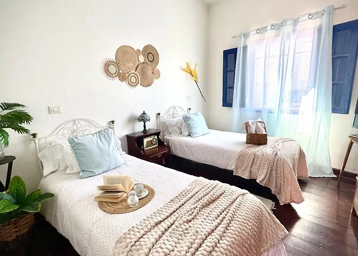 別荘 Canary House By Deihu Experiences